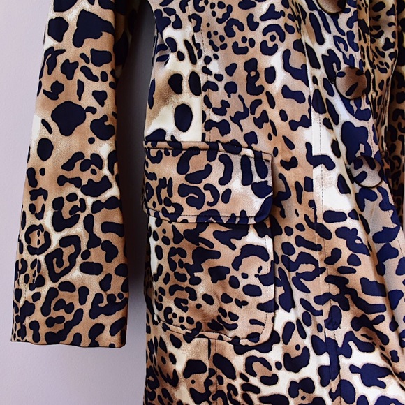 FIRM PRICE⬇️Caché Leopard Print Trench Coat - Picture 6 of 8